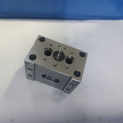 Grade 304 Stainless Steel Biocompatible CNC Milling Parts with Tight Tolerances for Medical Applications